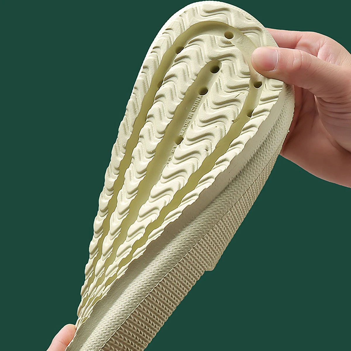Step on the Sense of Shit Slippers Summer Home Wear Soft-soled Non-slip Shoes Eva Simple MEN'S Slippers thumbnail 2