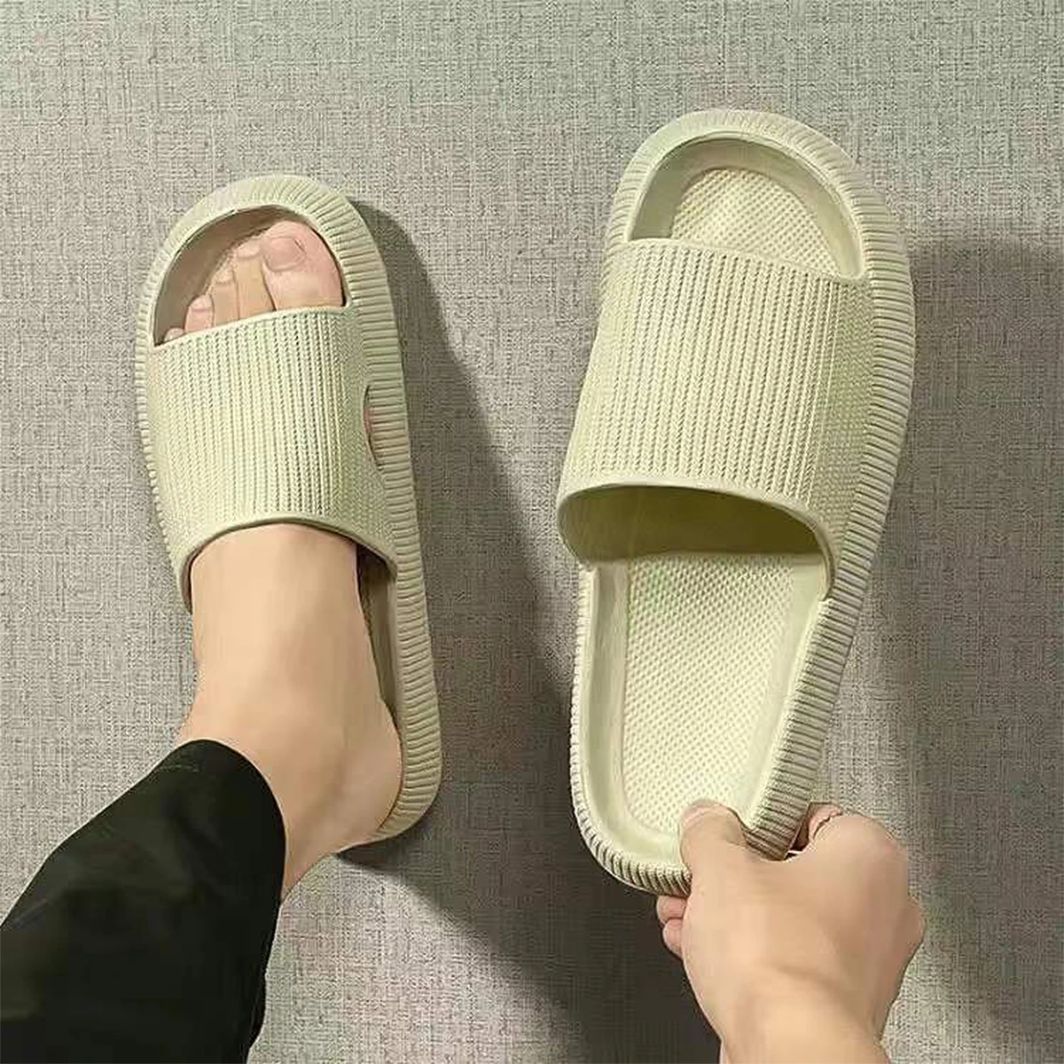 Step on the Sense of Shit Slippers Summer Home Wear Soft-soled Non-slip Shoes Eva Simple MEN'S Slippers thumbnail 3