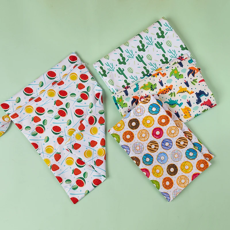 BIAI Waterproof Wet Bag Washable Diaper Wet Bag Hanging Reusable Travel Organizer Bag Baby Clothes Storage Bag Mini Wet Bag thumbnail 2