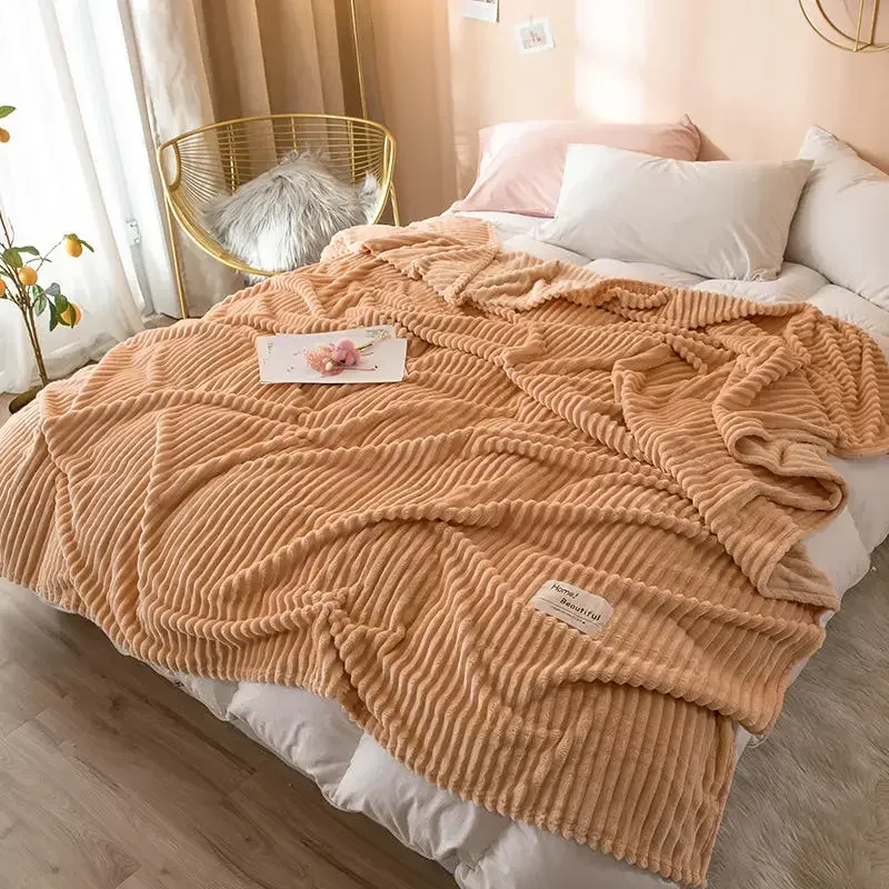 Blankets for Beds Solid Yellow Color Soft Warm 300GSM Plaid Square Flannel Blanket On the Bed Thickness Throw Blanket thumbnail 5