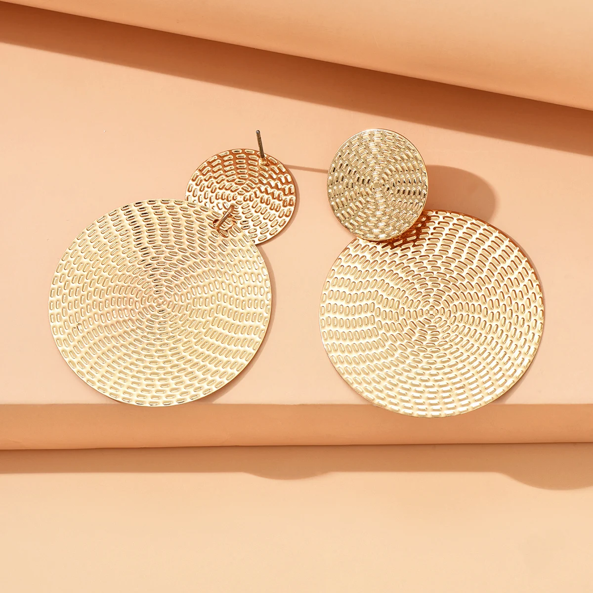 Aretes De Mujer Bohemia Trendy Geometric Metal Round Earrings For Women Fashion Wedding Jewelry thumbnail 2