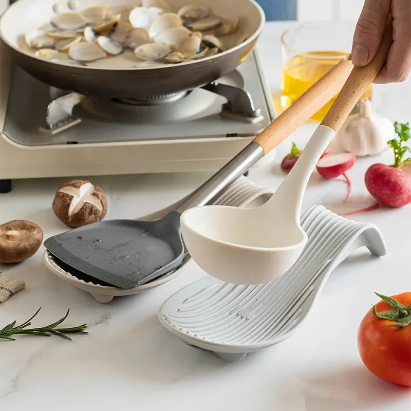 1/4Pcs Silicone Insulated Spoon Holder Heat Resistant Placemat Spoon Holder Cutlery Shelving Kitchen Tools Placemat thumbnail 4