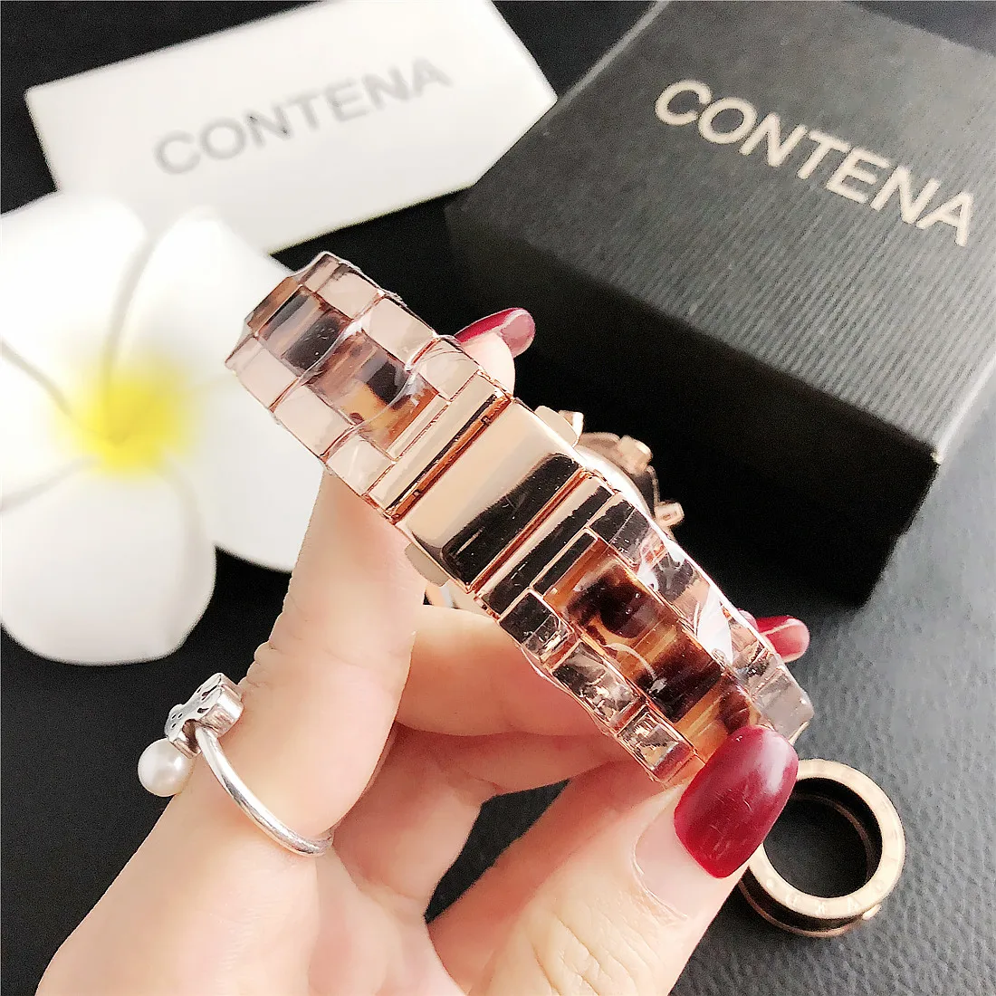 Luxury Top Brand Quartz Women's Watch Fashion Ladies Watch Creative Steel Bracelet Women Wristwatch Female Clock Gifts for Woman thumbnail 5