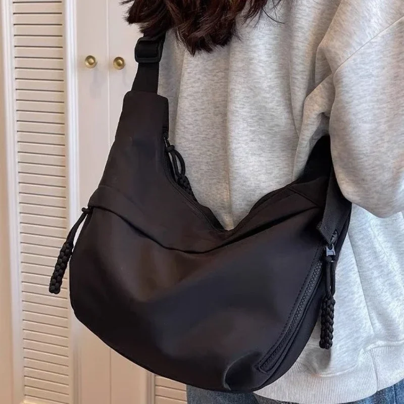 Nylon Hobos Crossbody Bags Solid Casual Zipper Women's Bags 2024 Fashion High Capacity Solid Color Single Shoulder Totes Bag thumbnail 2