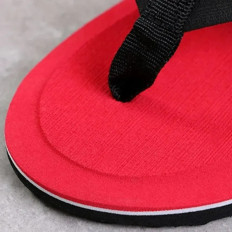 Summer Slippers Men Flip Flops Beach Sandals Non-Slip Casual Flat Shoes 2023 Slippers Indoor House Shoes For Men Outdoor Slides thumbnail 5