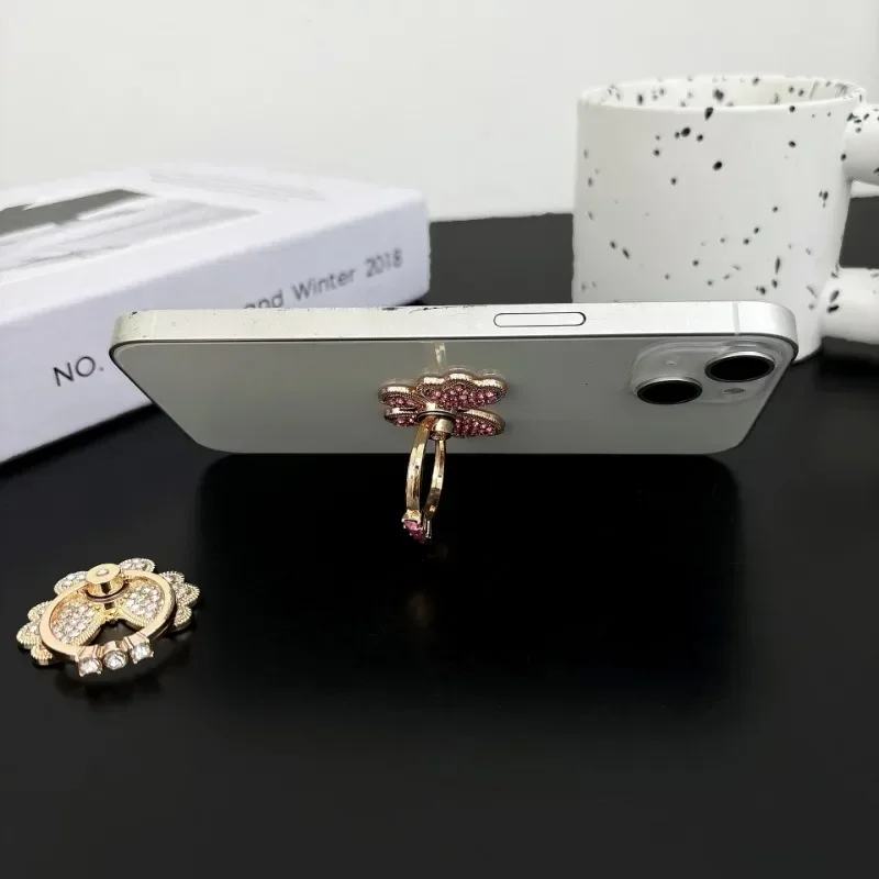 New Diamond Butterfly Finger Ring Mobile Phone Holder 360 Rotating Universal Desktop Bracket Phone Accessories thumbnail 4