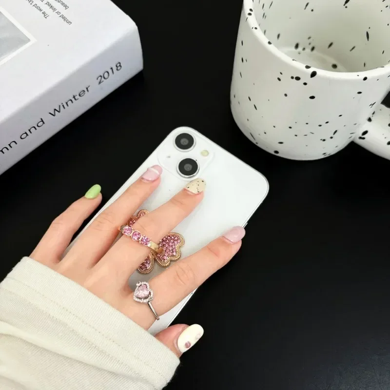 New Diamond Butterfly Finger Ring Mobile Phone Holder 360 Rotating Universal Desktop Bracket Phone Accessories thumbnail 2