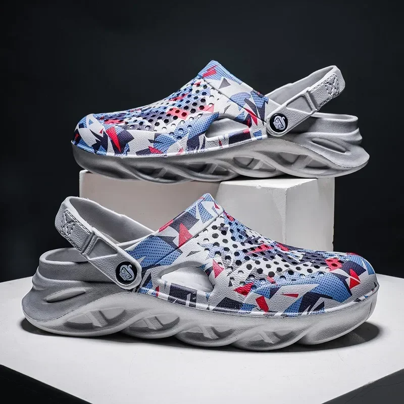 Flat Sandals Men Shoes EVA Slippers Garden Platform Sandals Man Summer Sandals New Male Sneakers Outdoor Flip Flops Home Clogs thumbnail 2