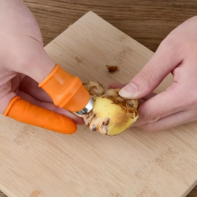 1pc Silicone Garden Thumb Knife-ComfortableFitforMenandWomen-NailandFinger Protection-Versatile Use for Digging,Planting,Seeding thumbnail 3