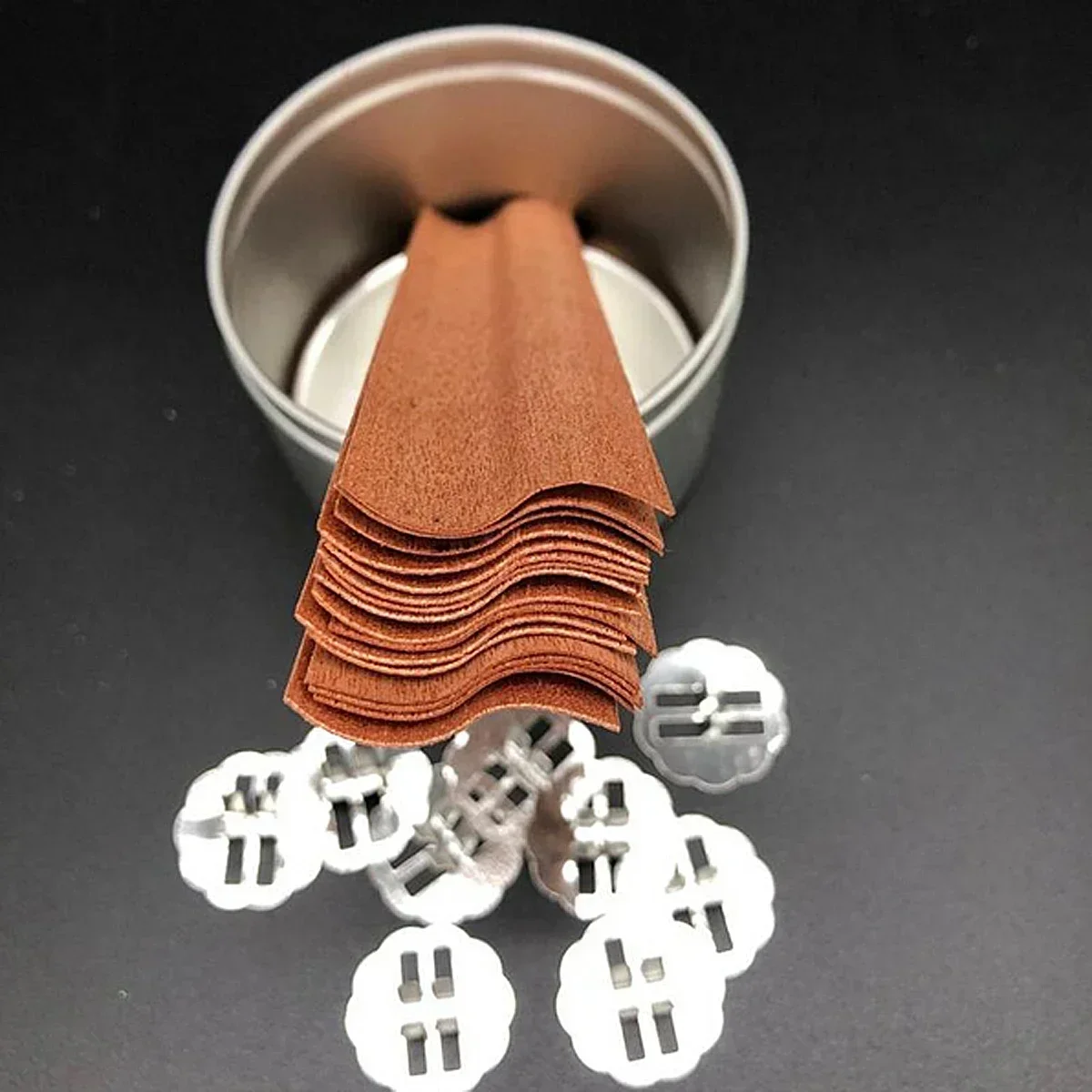 10pcs/set S-Shaped Wooden Candle Wicks Eco-friendly Smokeless Big Flame Wooden Wax Core & Base Clamp Candle Jar DIY Candle Kit thumbnail 3