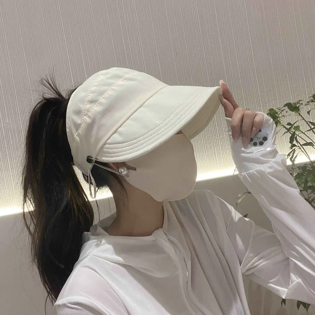 Foldable Women's Sun Hat with Wide Brim and Breathable Top - Perfectfor Ponytails thumbnail 3