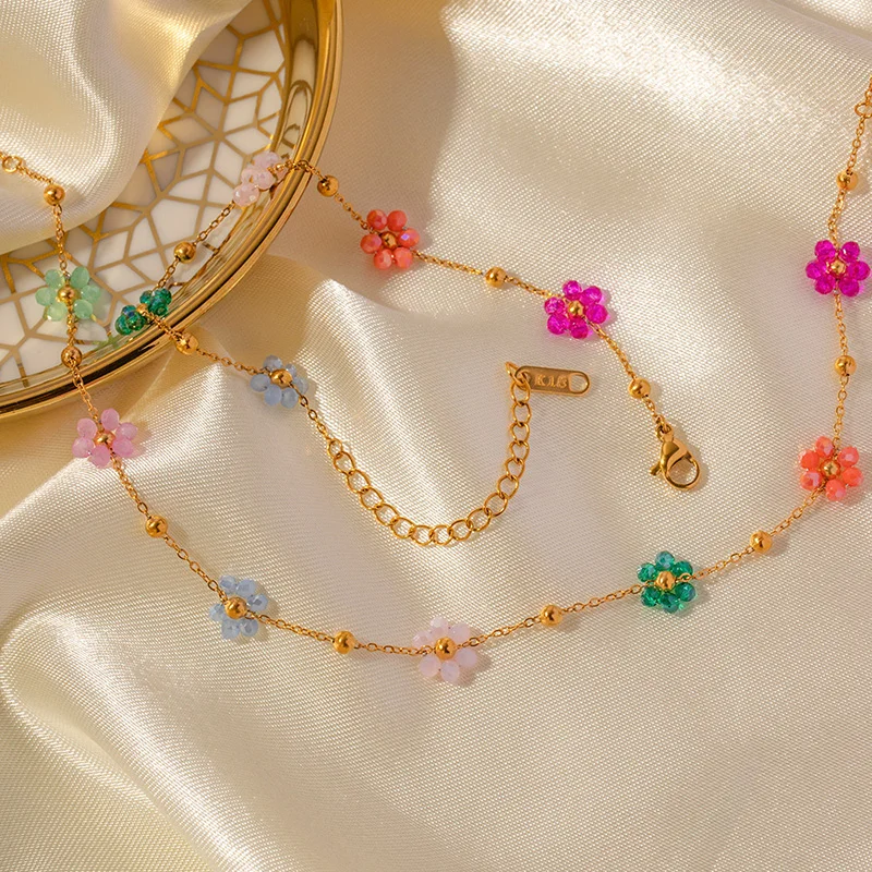 Kolmnsta Exquisite Colorful Flower Chain Necklace Bracelet Set For Women Gold Plated Titanium Steel Daisy Choker Necklace Gift thumbnail 3
