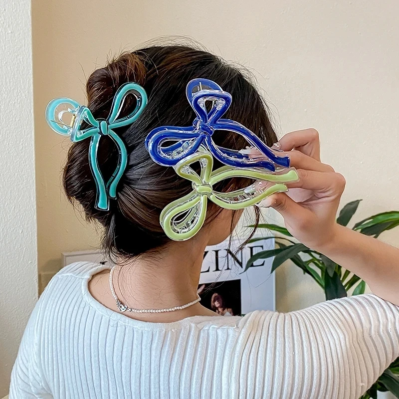 Scissors Shape Hair Claw Clips Women Shark Jelly Clear Hairclip Girl Hairpin Crab Barrette Clamp Hair Accessories thumbnail 2