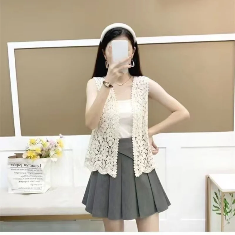 Boho Crochet Knit Vest for Women Cover Up Floral Embroidery Sleeveless Open Front Cardigan Tops Summer Vacation Outfit thumbnail 3