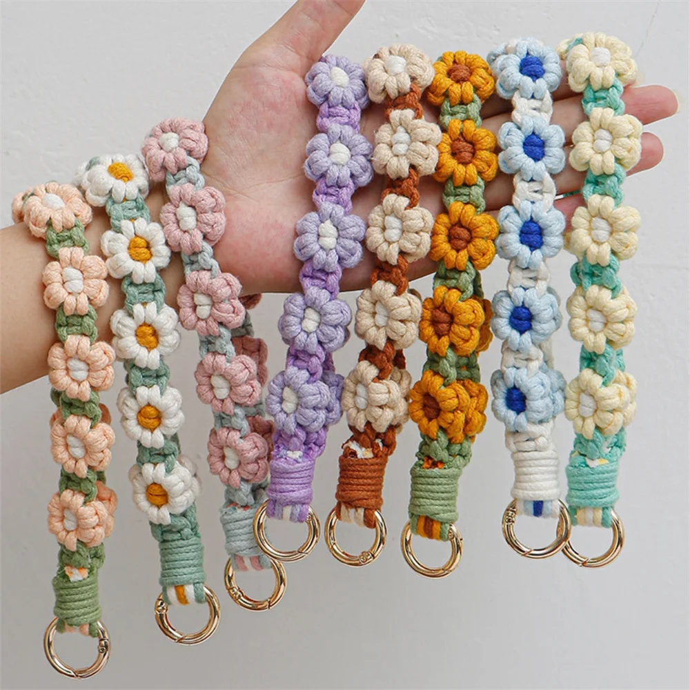 Bohemian Woven Daisy Mobile Phone Lanyard Hand-Woven Flower Keychain Handmade Beach Bag Pendant Creative Gift