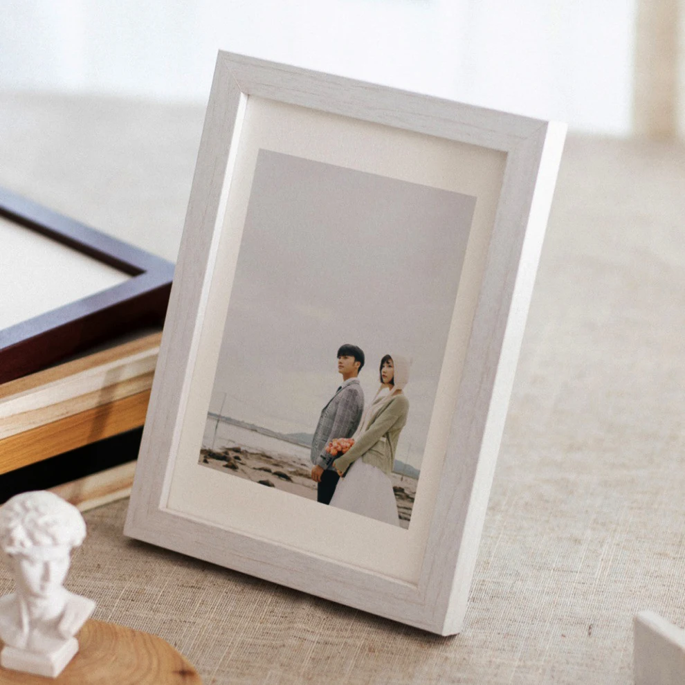 Custom Photo Wooden Picture Frame For Walls 10X15 15X20 20X25 A4 Vintage Photo Frame Stand For Pictures Commemorative Gift thumbnail 2