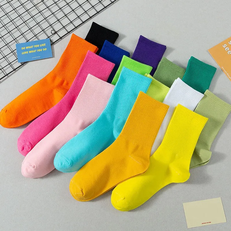 Unisex Casual Cotton Socks Round Neck Mid Tube Fashionable Solid Color Breathable Socks Autumn Women Girls Stockings Hosiery thumbnail 3