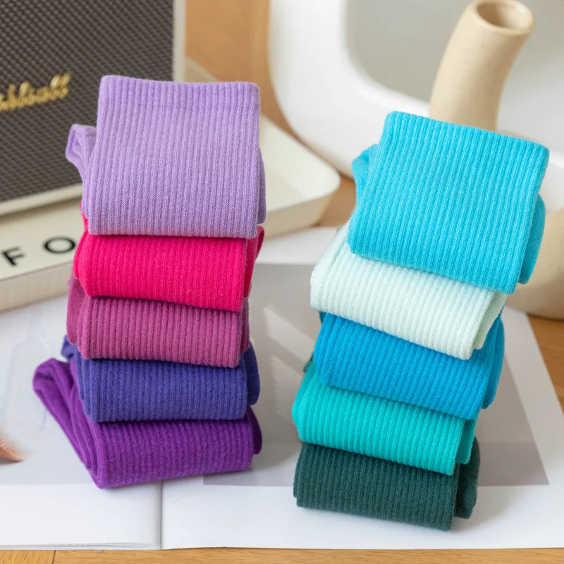 Unisex Casual Cotton Socks Round Neck Mid Tube Fashionable Solid Color Breathable Socks Autumn Women Girls Stockings Hosiery thumbnail 6