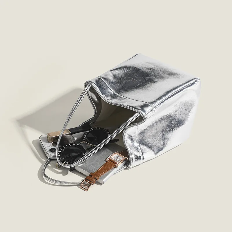 Silver bucket bag for women 2024 new fashionable and simple lunch box bag, niche western-style texture hand-held small bag thumbnail 6