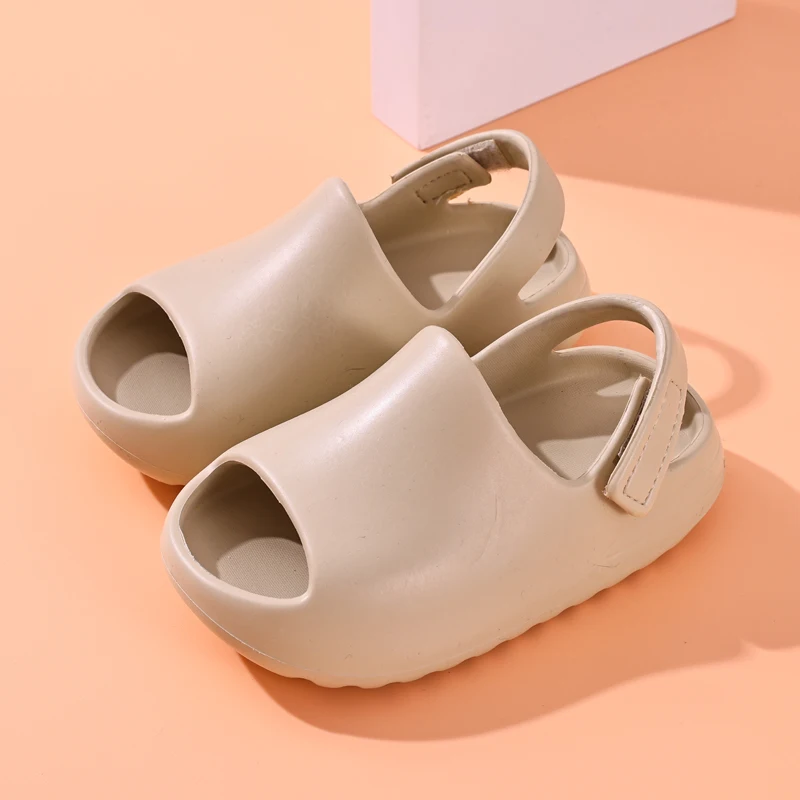 Eyriphy Boys And Girls Beach Sandals Adjustable Outdoor Slippers Children Cute Soft Sole Slides Non-Slips Open Toe Kids Sandals thumbnail 6