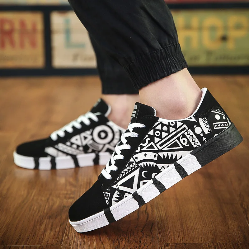 Summer Trendy Men's New Board Shoes Outdoor non slip walking Men Sporty Shoe Canvas Pattern Casual Sneakers male Zapatos thumbnail 4