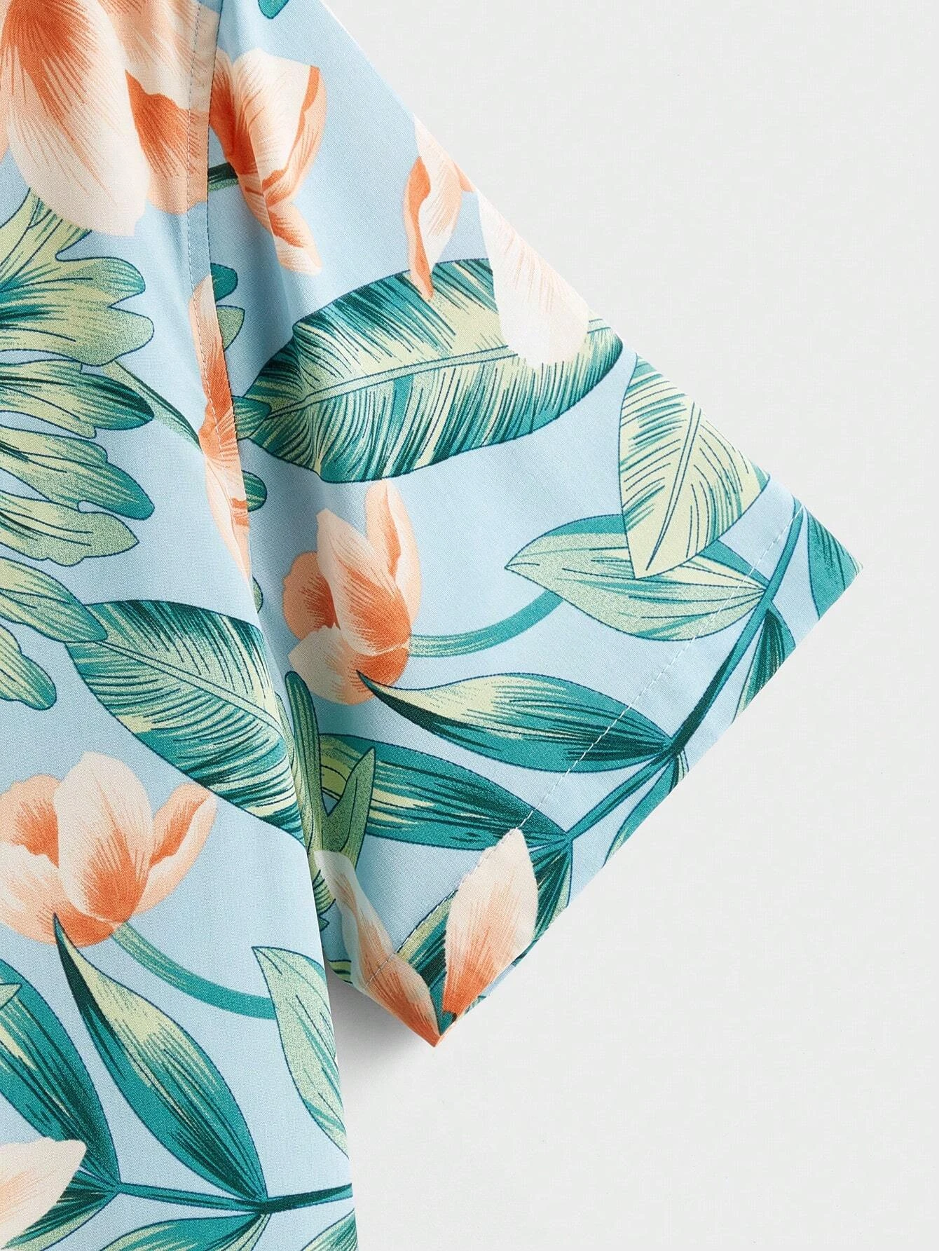 Coconut Tree Fresh Flower Pattern Men's Short-sleeved Button Lapel Shirt Summer Seaside Beach Vacation Hawaiian Style Shirt thumbnail 6