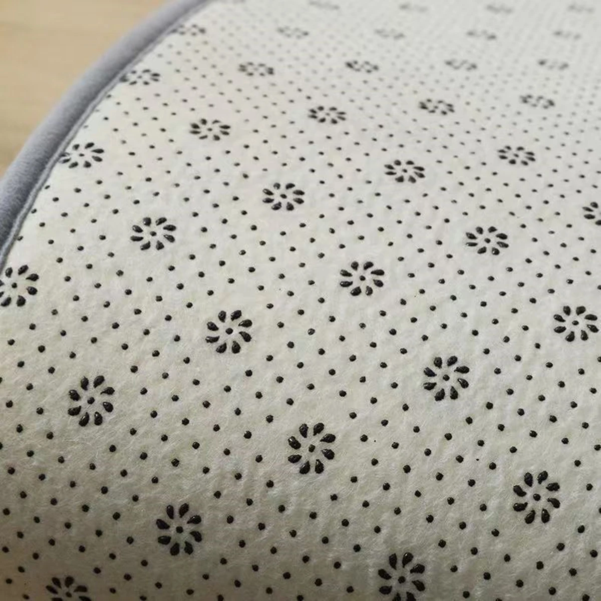 Thickened solid color absorbent carpet flannel bathroom floor mat bathroom entrance non-slip door mat thumbnail 5