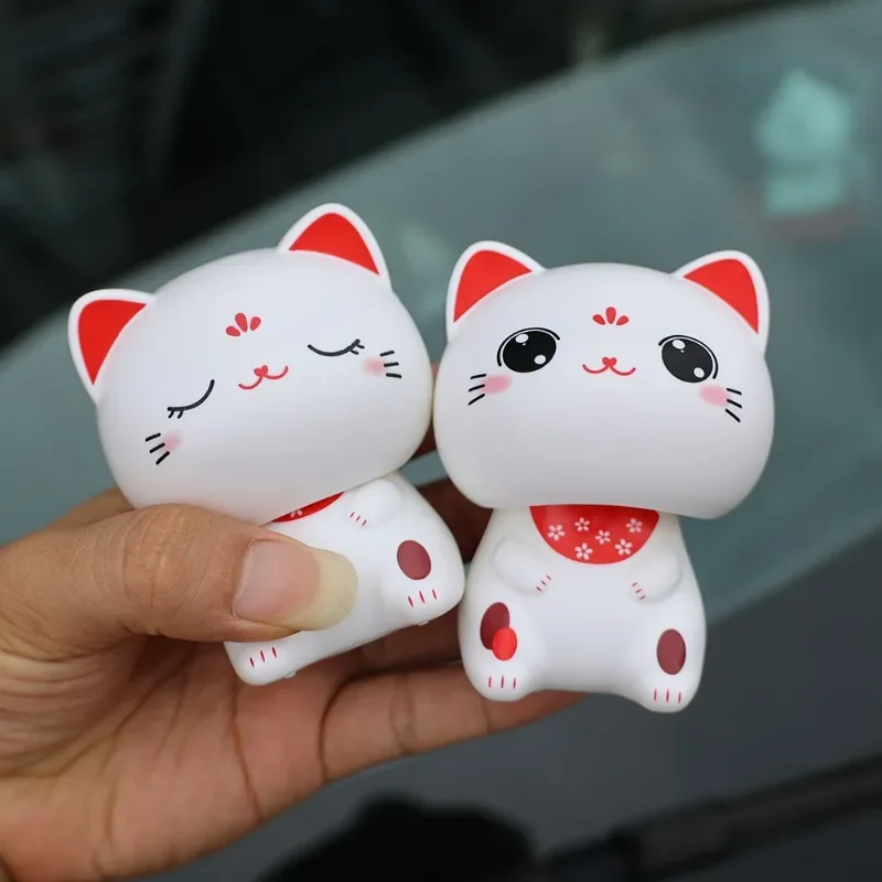 Solar Powered Cute Nod Head Cat Wealth Waving Decoration Cute Swinging Nodding Ornaments for Car Desktop Decorations Gift Doll thumbnail 3
