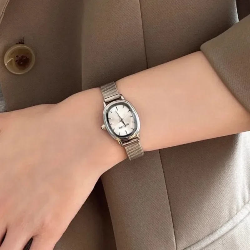 Small Oval Dial Green Watch Simple Stainless Steel Ladies Wristwatches Brand Women Luxury Gift Quartz Watch Dropshipping thumbnail 4
