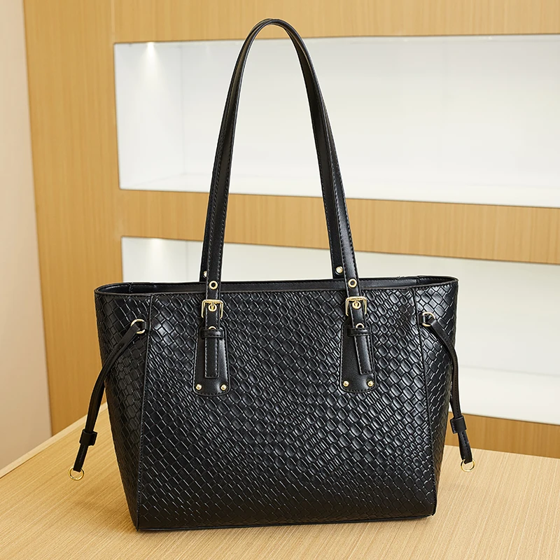 New Fashion Black Women Bag Large Capacity PU Leather Ladies Handbag Travel Female Shoulder Bag Tote Pack 토트백 sacs carré 2025