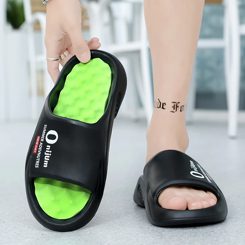 2024 New Men Massage Slippers Slides Indoor Outdoor Sandals Beach Casual Shoes Comfortable Sole Men's Slippers Big Size 38-47 thumbnail 5