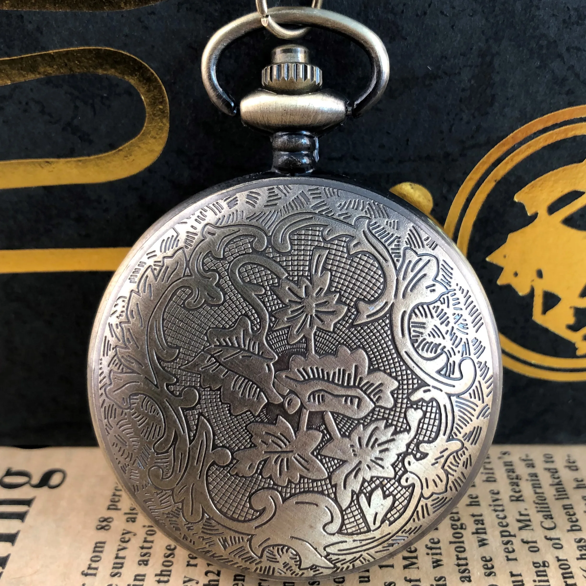 Pocket Watches Personalised Creative Quartz Watches For Children Men Women Fans thumbnail 5