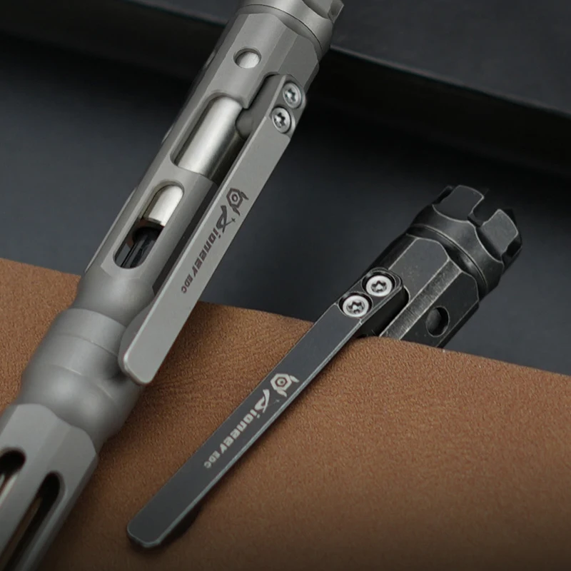 TC4 Titanium Alloy Bolt Type Tactical Pen With Back Clip Multi-functional Camping Signature Pen Self-defense Break Windows Pen thumbnail 5