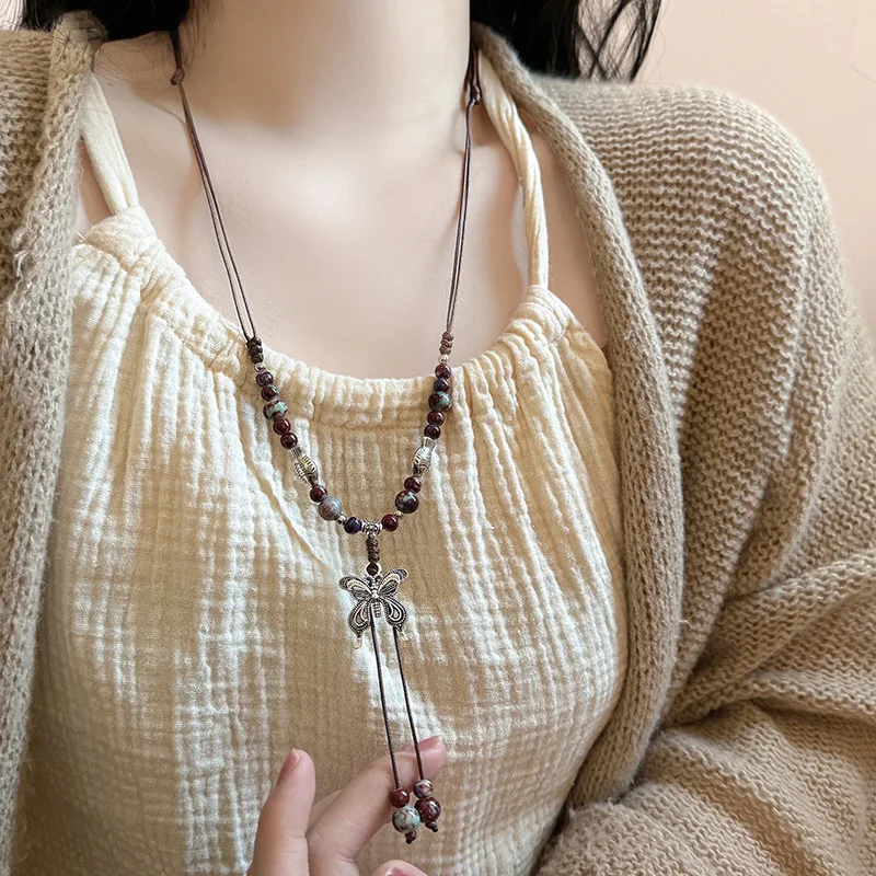 Vintage Ceramic Butterfly Pendant Necklaces for Women New Chinese Ethnic Style Long Adjustable Handmade Beaded Necklaces Jewelry thumbnail 2
