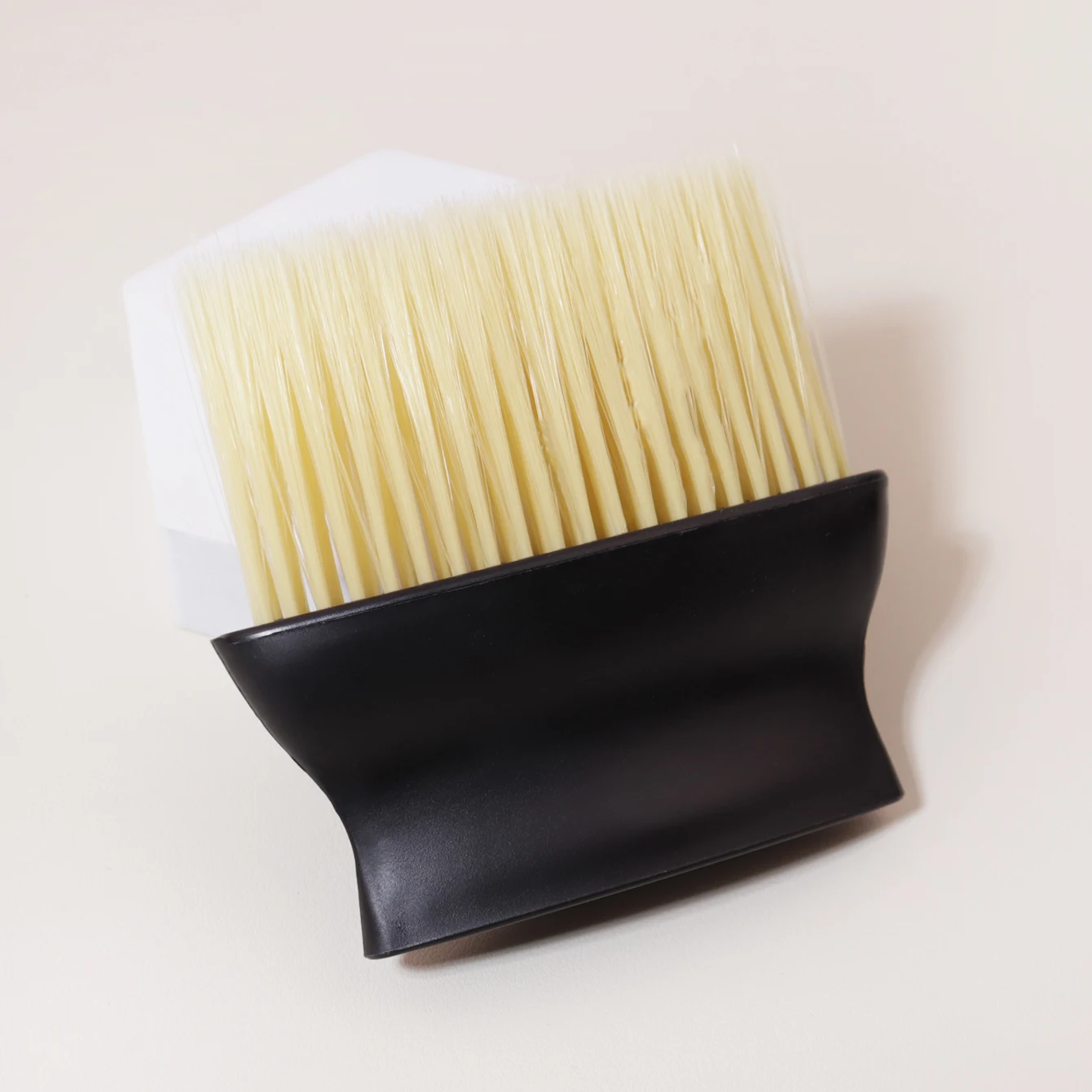 1PC Soft Hair Brush Neck Duster Barber Cleaning Brush Broken Hair Brush Hairdressing Brush，Special for real hair wigs thumbnail 5