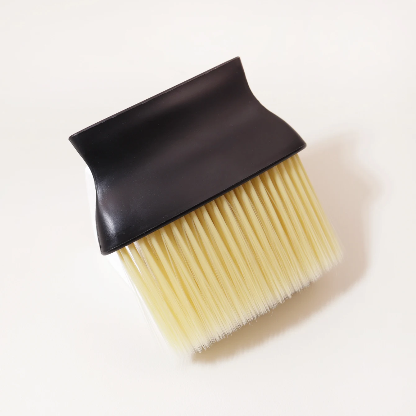 1PC Soft Hair Brush Neck Duster Barber Cleaning Brush Broken Hair Brush Hairdressing Brush，Special for real hair wigs thumbnail 2