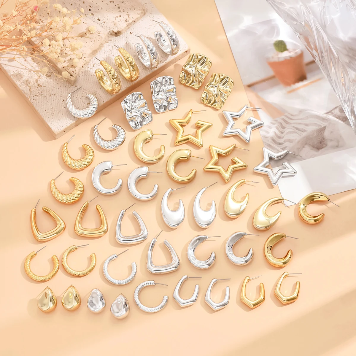 серьги Geometric Irregular Metallic Color Earrings for Women 2024 Minimalist Style Personality Earrings Trendy Jewelry Gift thumbnail 4