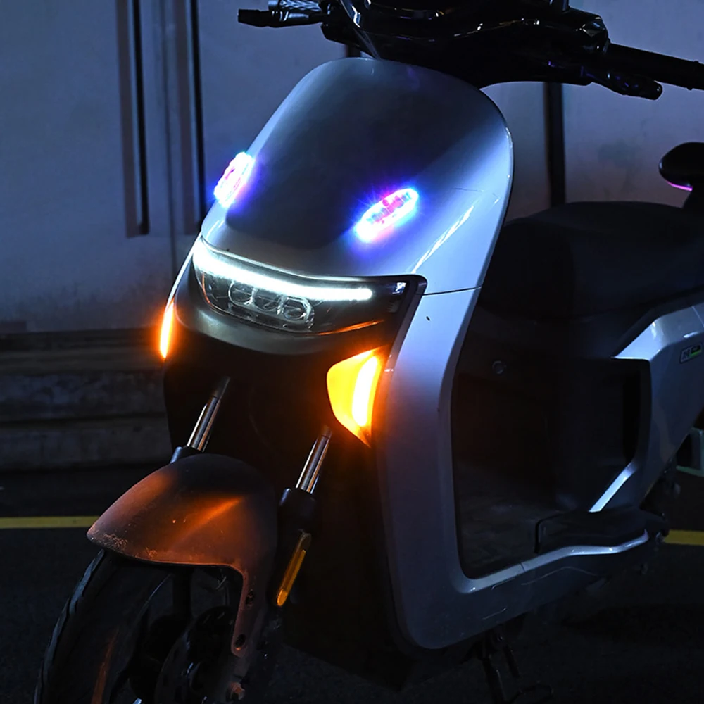 Car Solar Charging-free Anti-rear Collision And Explosion-proof Safety Light Motorcycle Brake Tail Light Modified Flash Light thumbnail 5