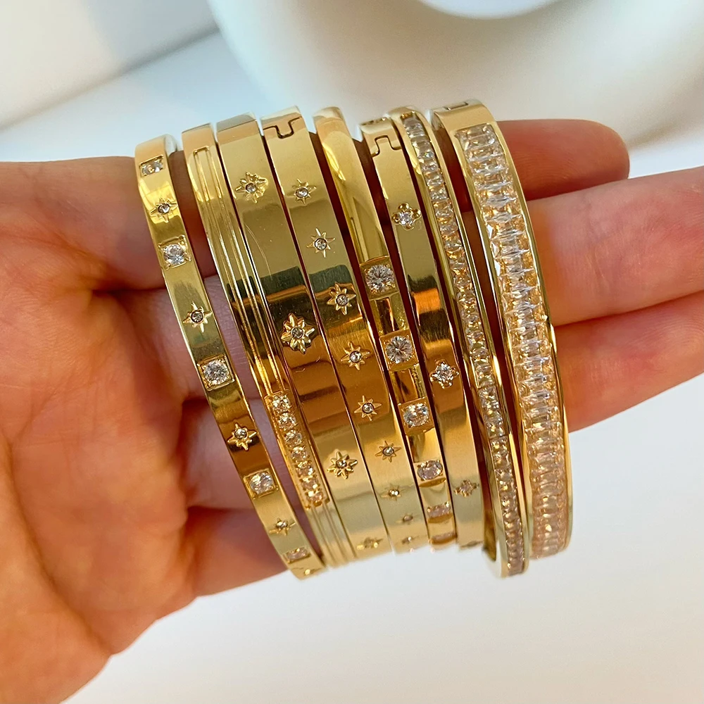 Fashion Minimalist Highlight Luxury 18k Gold Plated Geometric Bangles Tarnish Free Glossy Stainless Steel Bangle For Women Gifts thumbnail 4