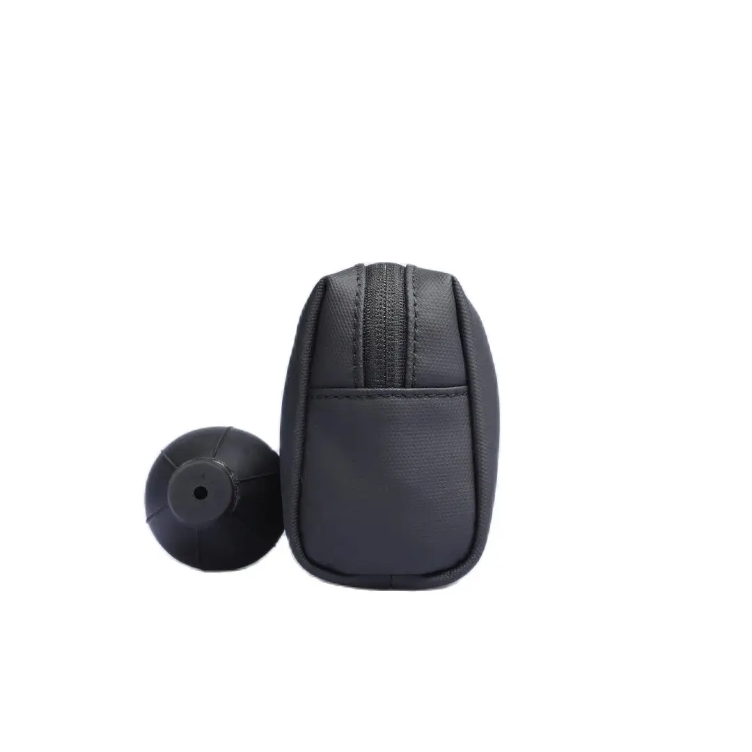 MarkRyden Portable Large Capacity Traveling Toiletries Bag thumbnail 4