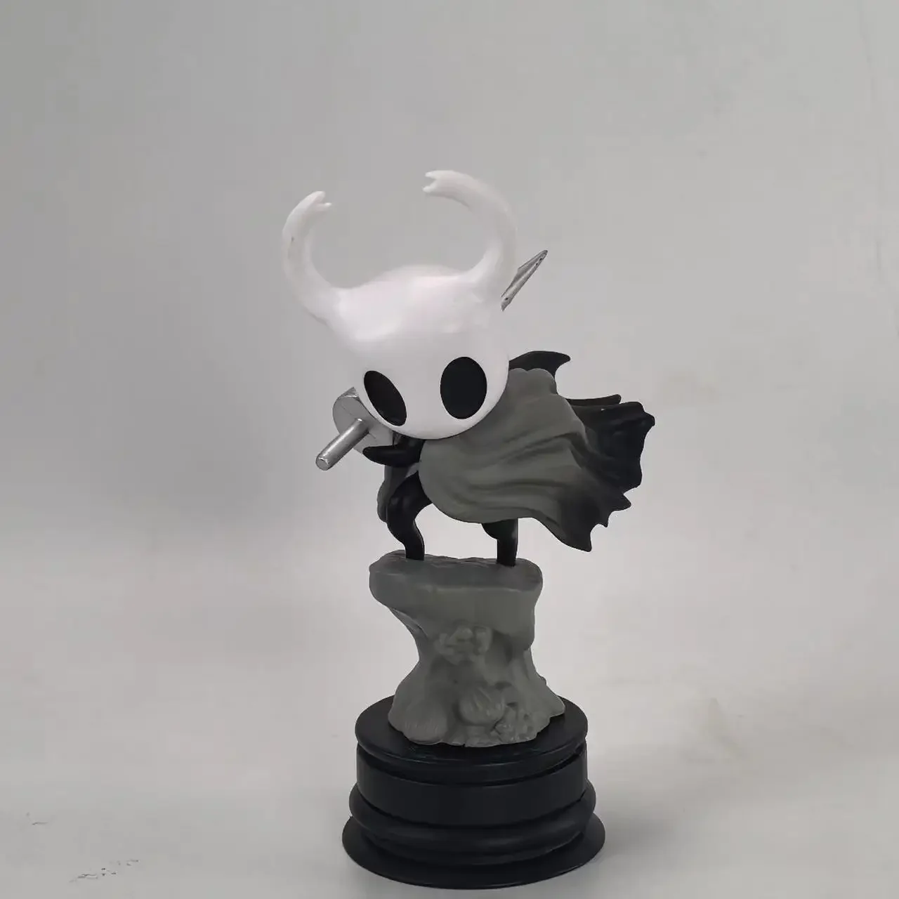 Aixlan Q Version Hollow Knight Figure Hollow Knight 11cm Wholesale PVC Action Figure Amine Christmas Gift Collectible Figurine thumbnail 2