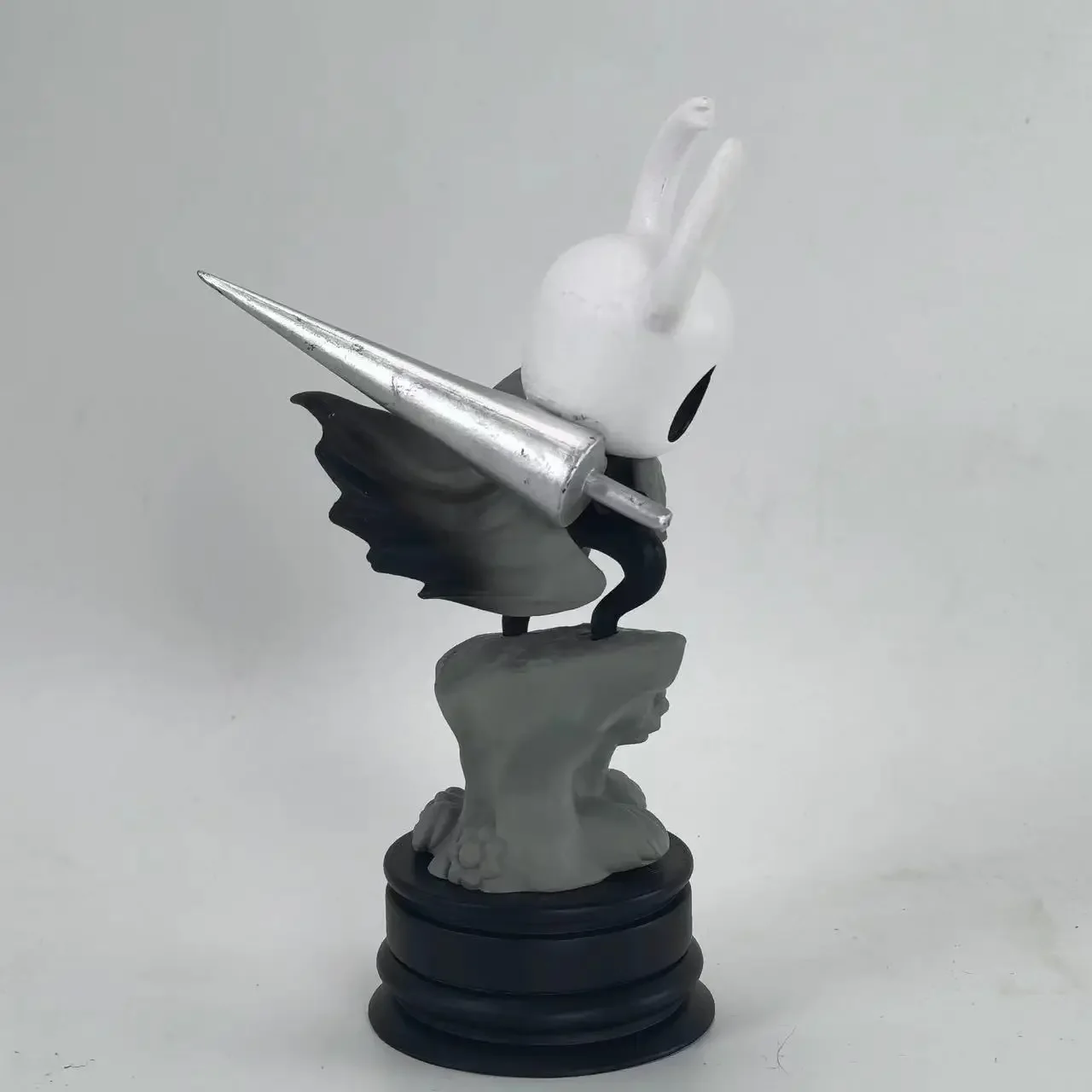 Aixlan Q Version Hollow Knight Figure Hollow Knight 11cm Wholesale PVC Action Figure Amine Christmas Gift Collectible Figurine thumbnail 4