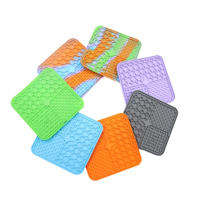 Pet Placemat Cat Slow Feeding Mat Dog Lick Mats Silicone Pets Eating Slowly Food Pad Cats Dogs Feeding Supplies thumbnail 6
