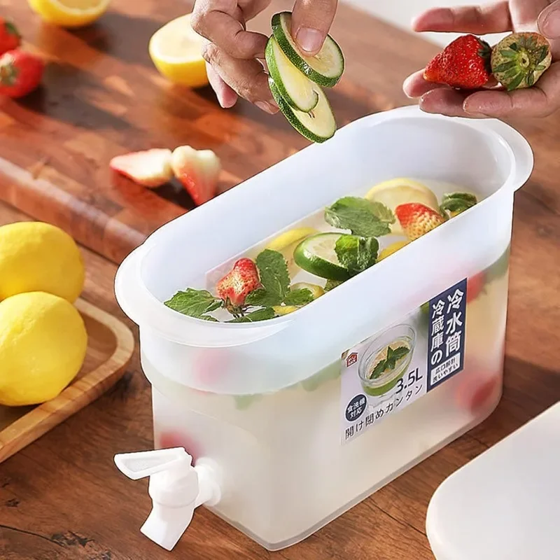 Refrigerator Water Dispenser with Faucet Cover Drinking Water Kettle Cold Bottle Juice Cover Household Beverage Milk Storage thumbnail 3