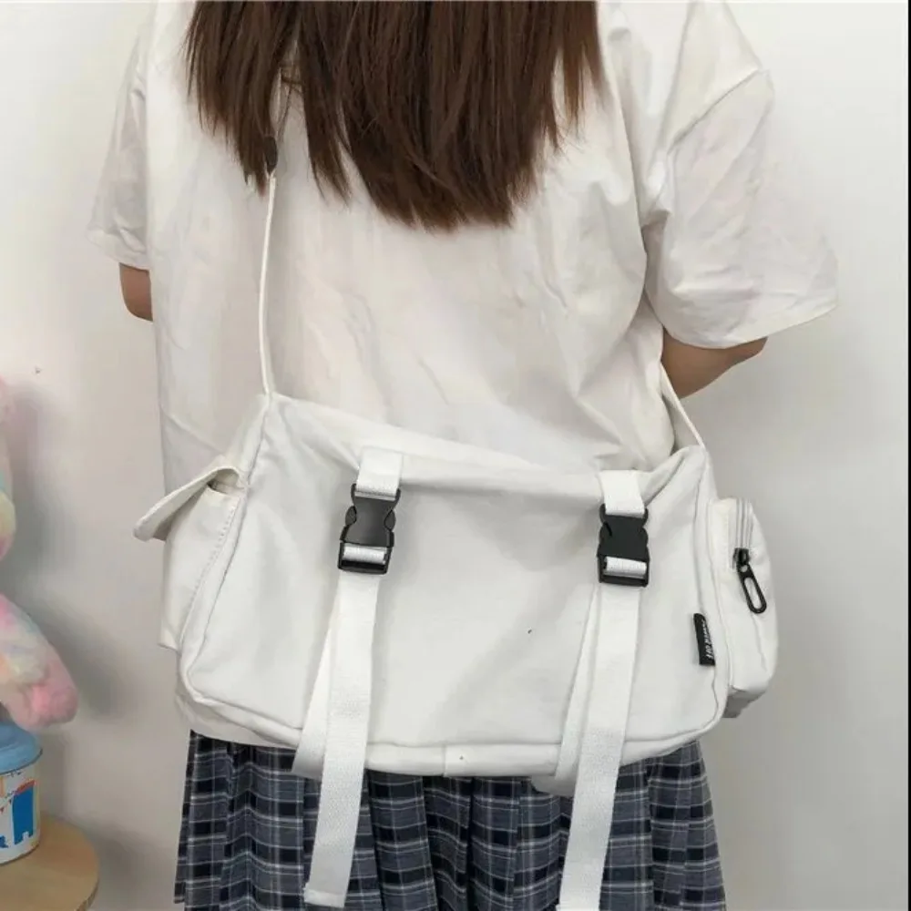 Fashion Black Crossbody Bags Large Capacity Pockets Canvas Tote Nylon Retro Cross-body Bag Zipper Unisex Style Crossbody Bags thumbnail 3