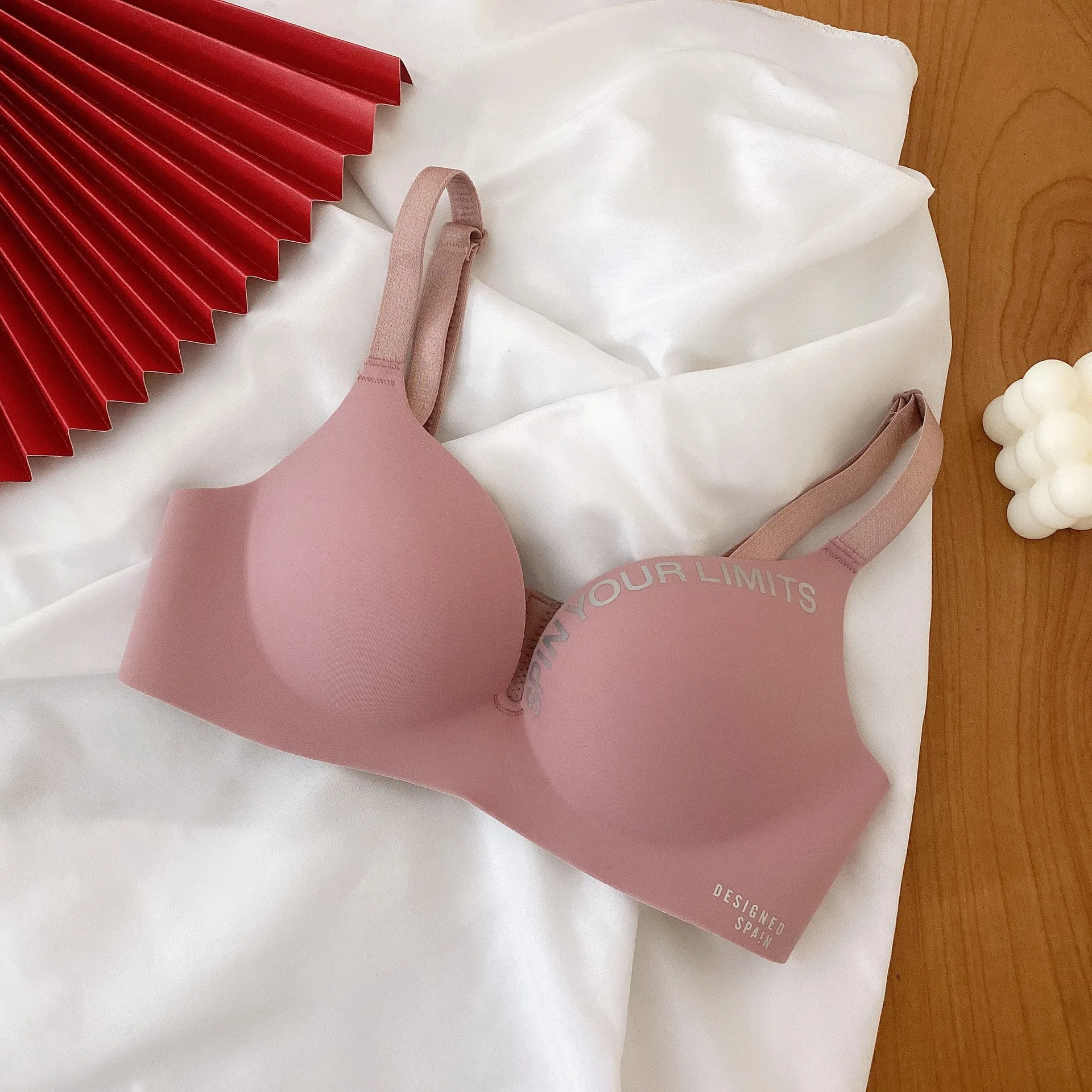Women Print Seamless Bra Sexy Lingerie Floral Push Up Bras One-Piece Underwear 2026 Bralette No Steel Rings Gather Brassiere thumbnail 3