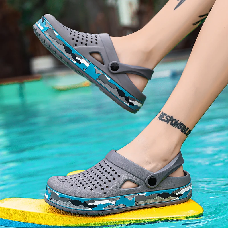 Men's summer casual hole shoes non slip lightweight breathable Two wearing men's sandals fashion comfort beach shoes slippers thumbnail 6