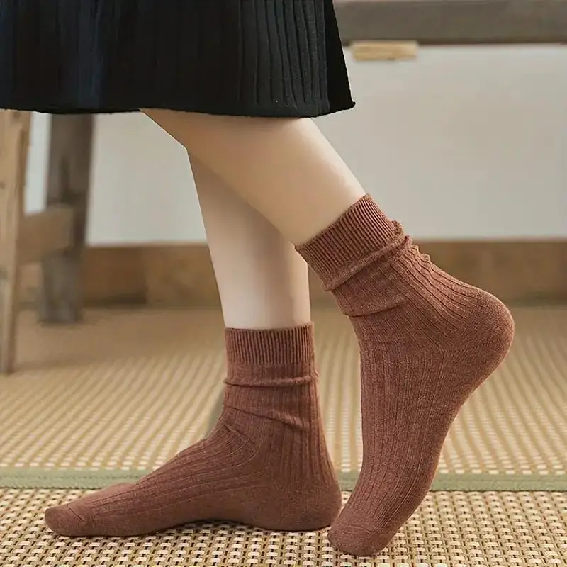 5/10 Pairs of Vibrant Mixed Color Striped Comfort Crew Socks - Soft, Breathable, Classic Casual Daily Wear thumbnail 2