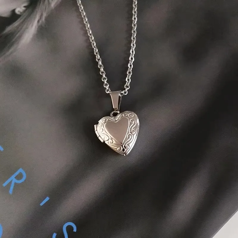 Customize Picture Name Women Necklaces Heart Locket Pendant Family Image Personalized Anniversary Gift thumbnail 3