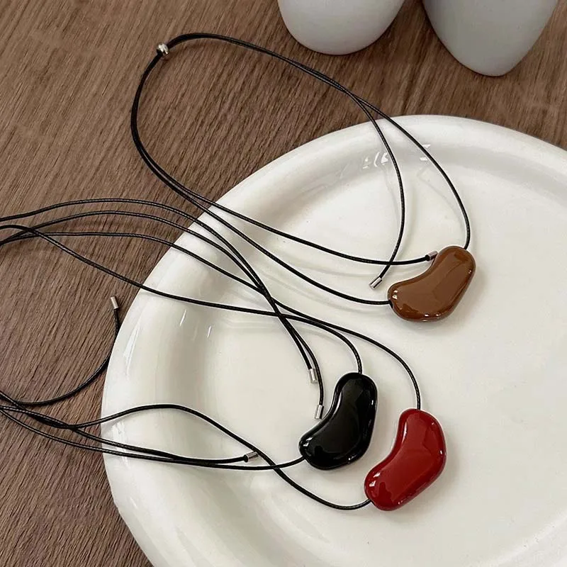Luxury Irregular Red Enamel Heart Pendant Necklaces for Women Fashion Adjustable Black Rope Sweater Chain Necklaces Jewelry ﻿ thumbnail 5